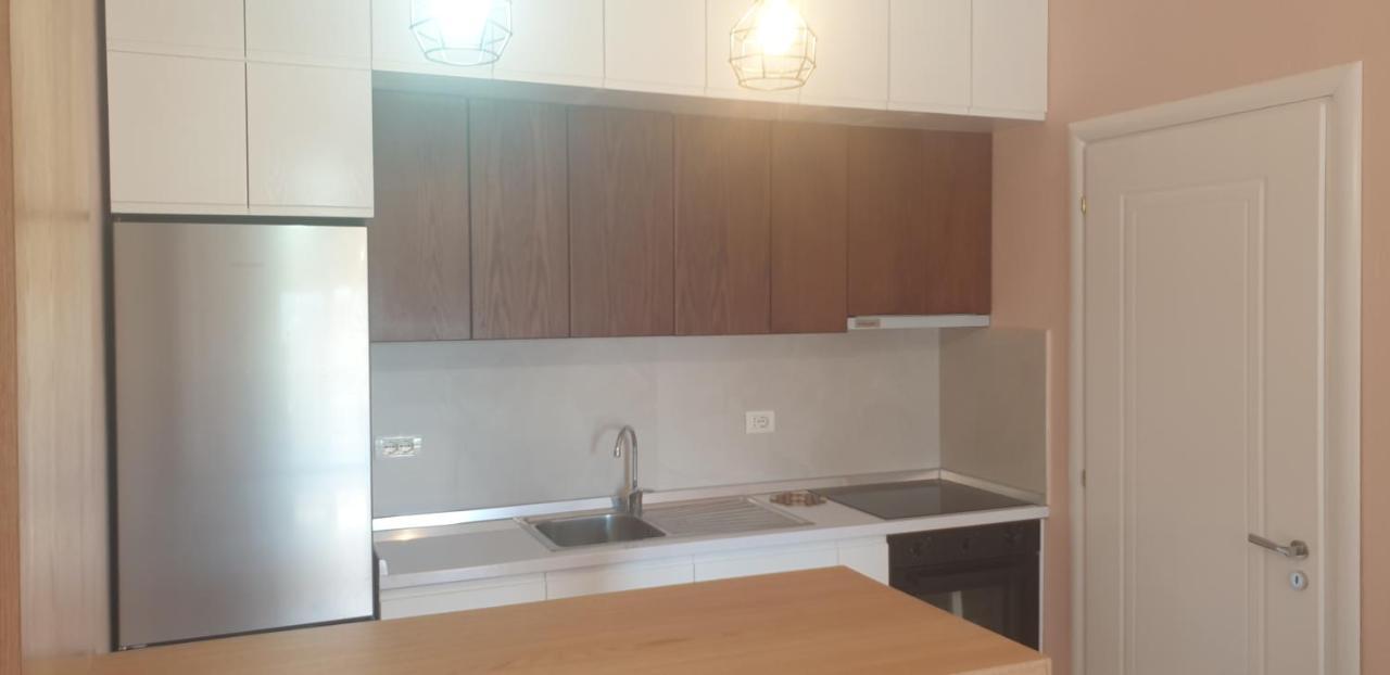 Beach View Apartment, Golem Дуррес Экстерьер фото